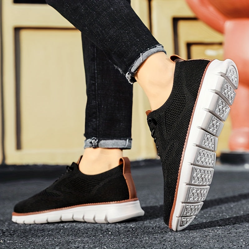 Casual en Modieuze Herenschoenen 581 Grote Maat Lichtgewicht Zwarte Zakelijke Schoenen voor Heren