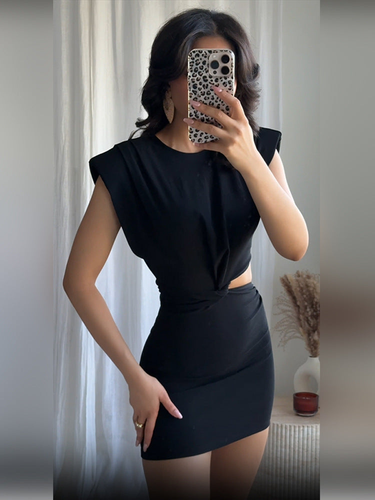 Summer Chic Cut-Out Mini Jurk – Verleidelijk & Verfijnd